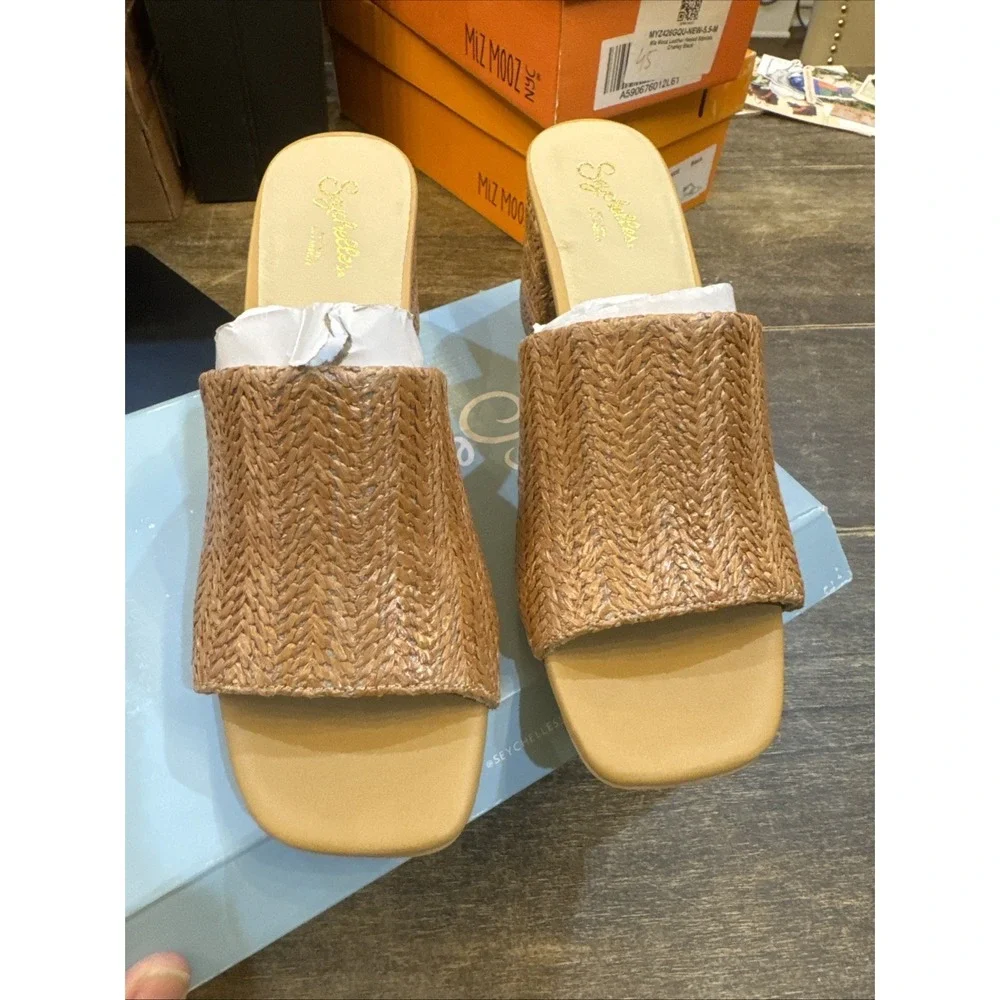 Seychelles Adapt Raffia Mules Sandal Natural Size 8.5 Beachy Coastal Neutral